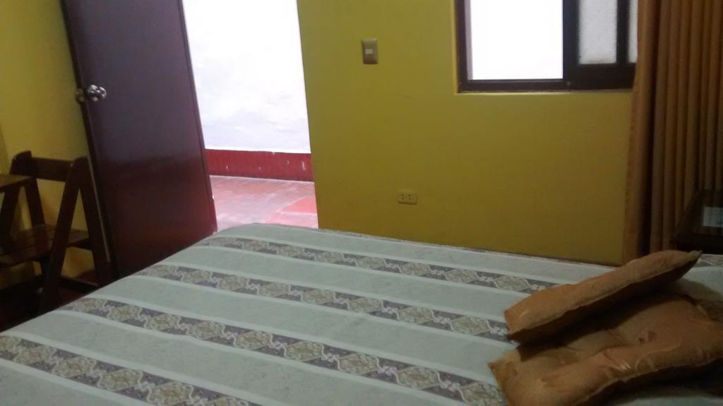 Hostal Iquique Lima Room photo