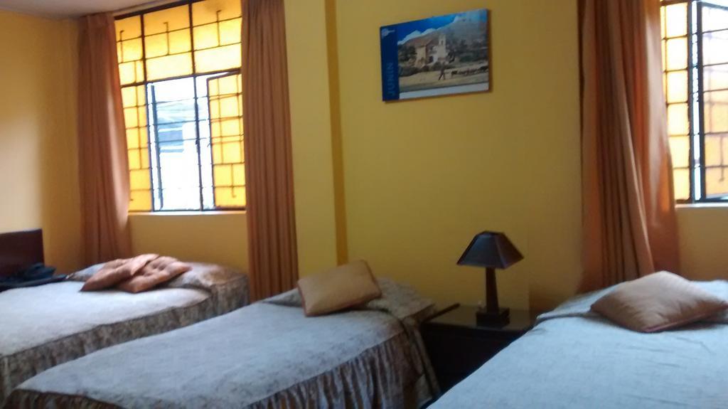 Hostal Iquique Lima Room photo