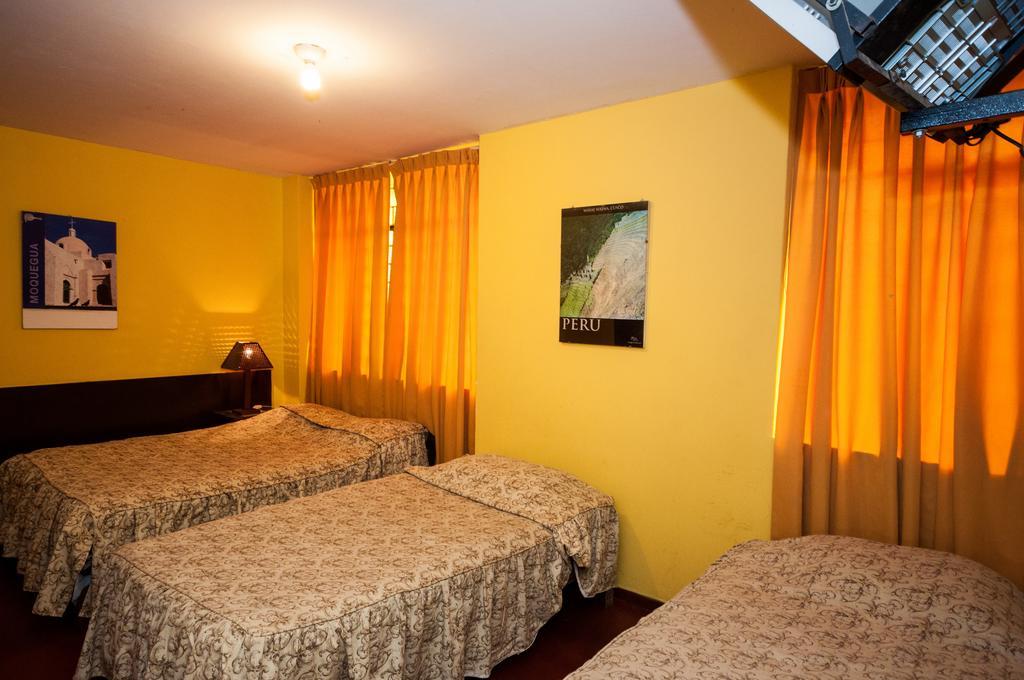 Hostal Iquique Lima Exterior photo